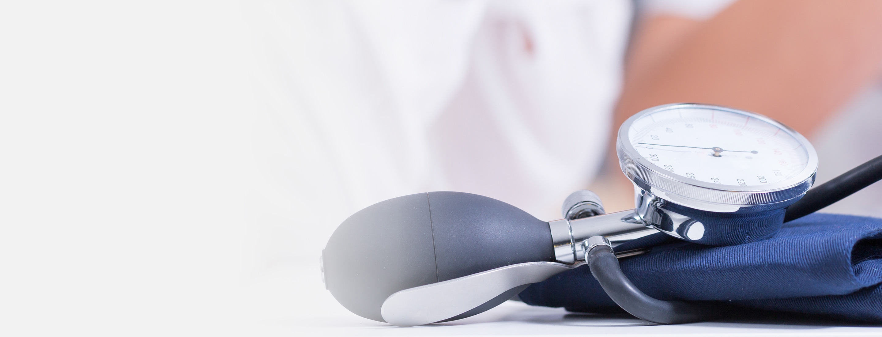 aca-compliance-reporting-form-1095-b-hero