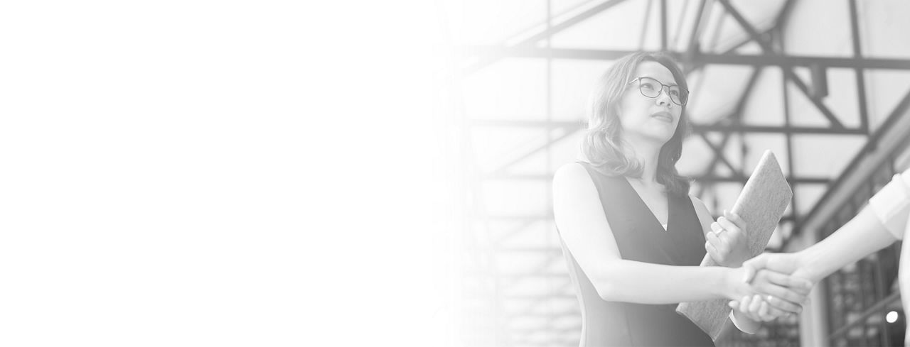 2880x1100 left white gradient of close up an asian manager woman hand shake business man vendor person after completed meeting about project , approve and agreement concept