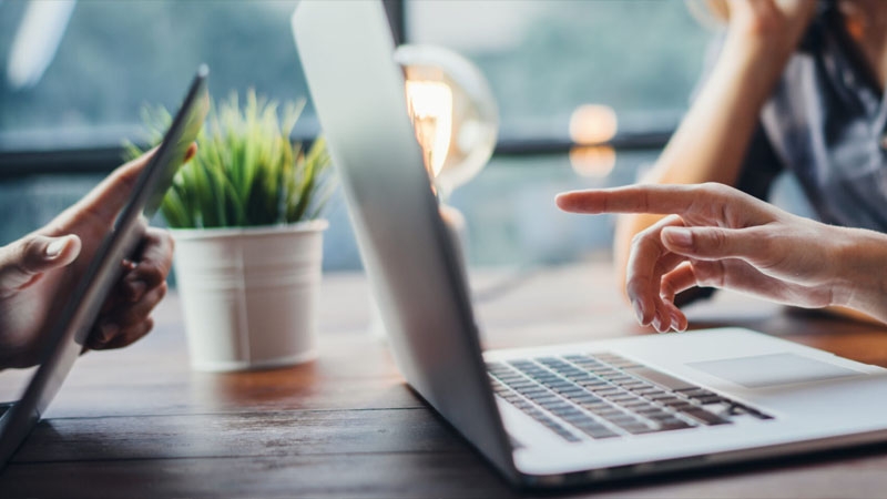 Download report: 2026 AI in Professional Services Report